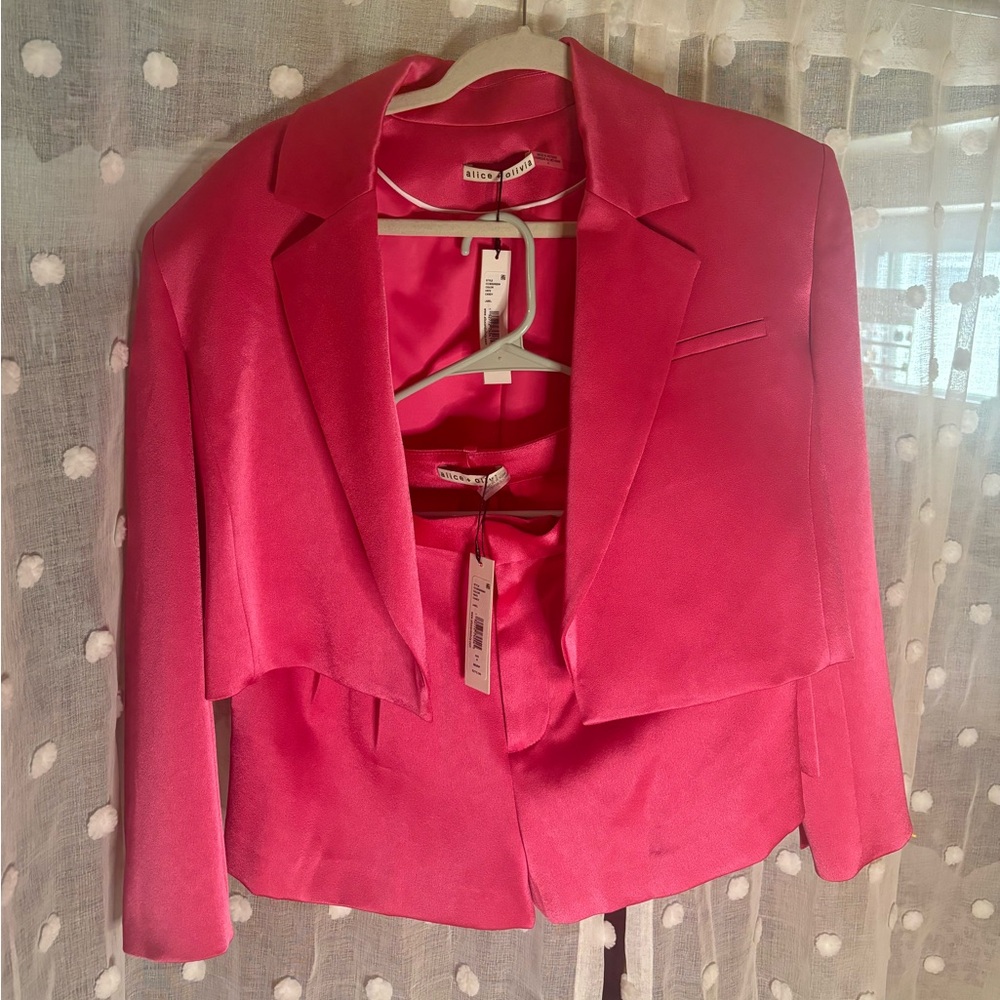 Alice+Olivia crop pink satin blazer with shoulder pads & shorts (new with tags)